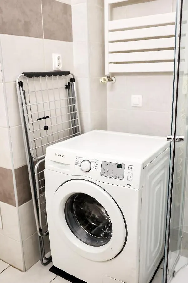 Modern 3Br Apt Free Parking Prime Location Budapest Ungarn
