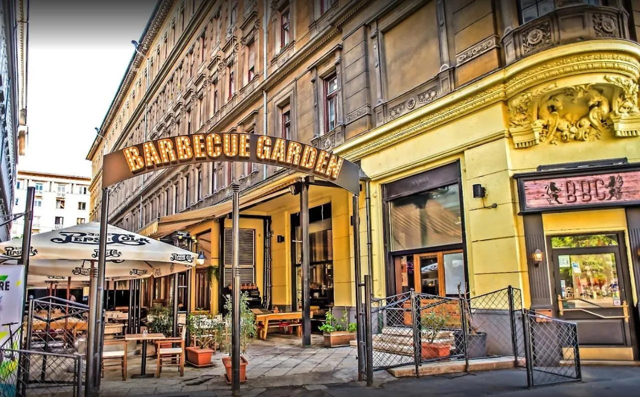 Modern 3Br Apt Free Parking Prime Location Budapest
