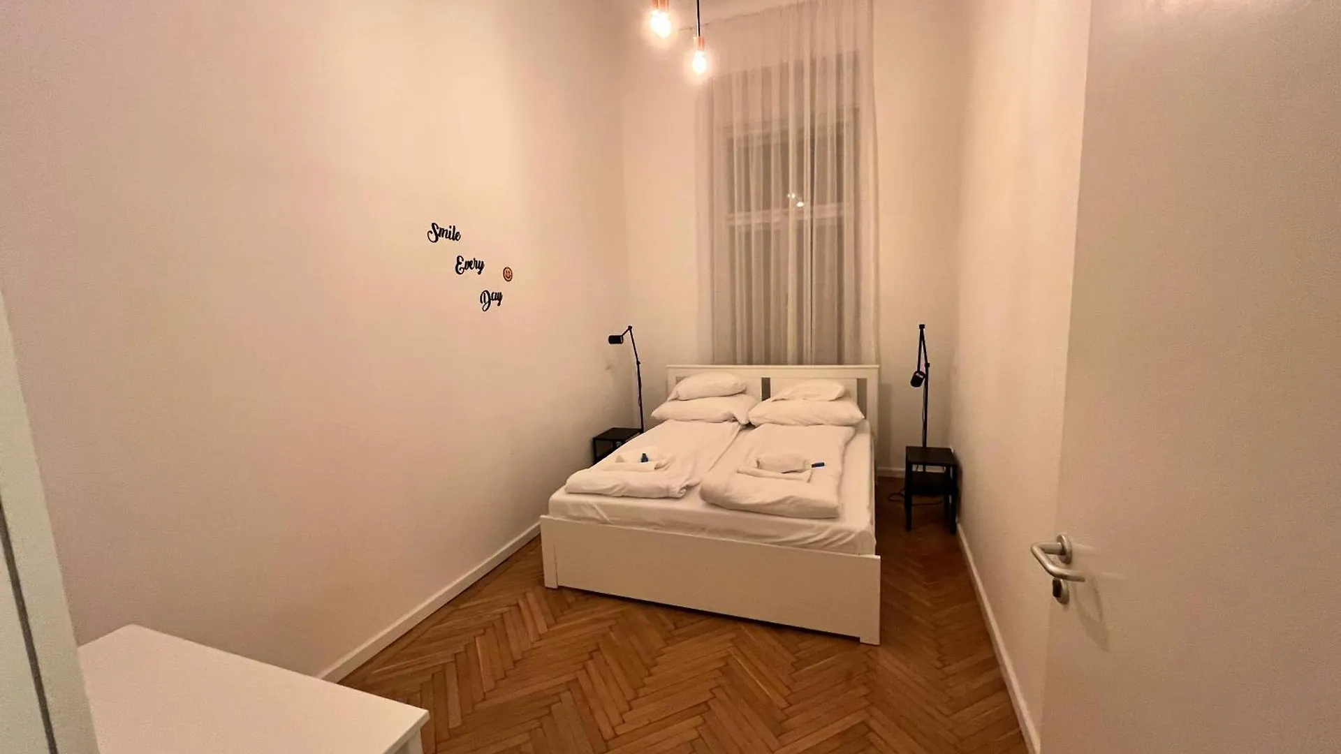 Modern 3Br Apt Free Parking Prime Location Budapest 0*,  Hungary